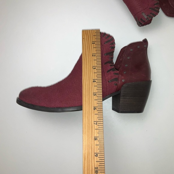 OTBT Santa Fe Leather Studded Textured Ankle Western Boots - Picture 14 of 16